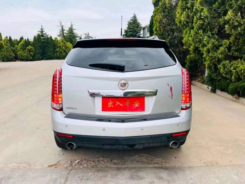 济南11年凯迪拉克SRX9