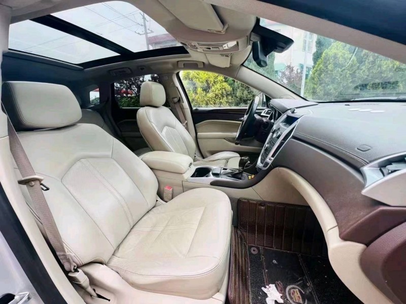 济南11年凯迪拉克SRX8