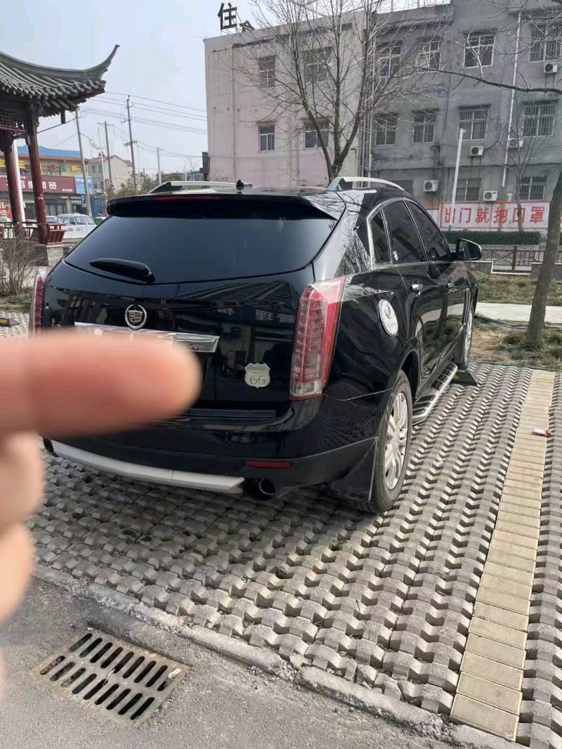 济南14年凯迪拉克SRX2