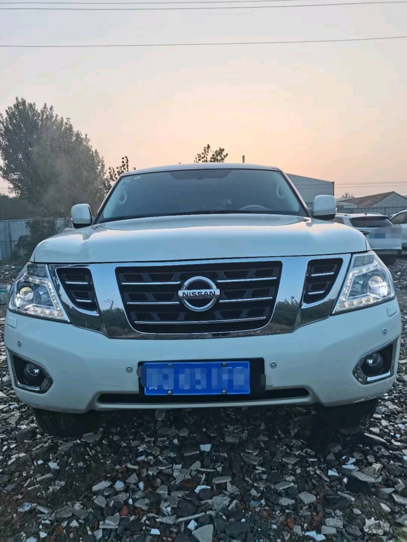 临沂18年日产途乐1