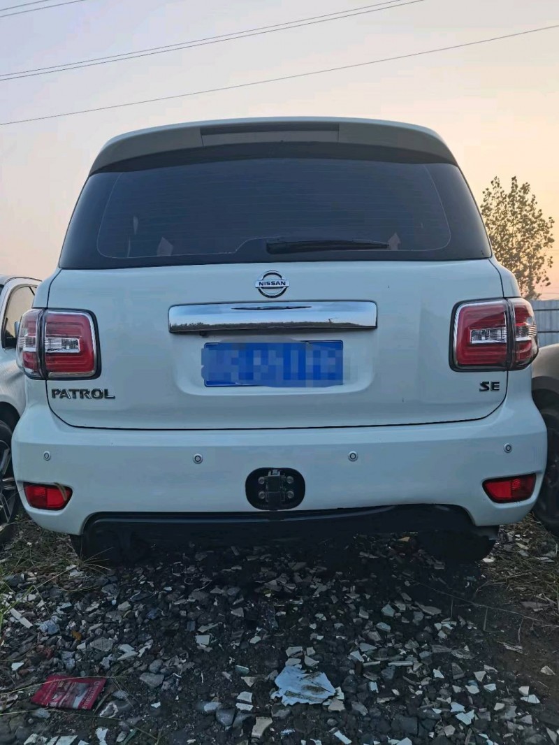 临沂18年日产途乐10