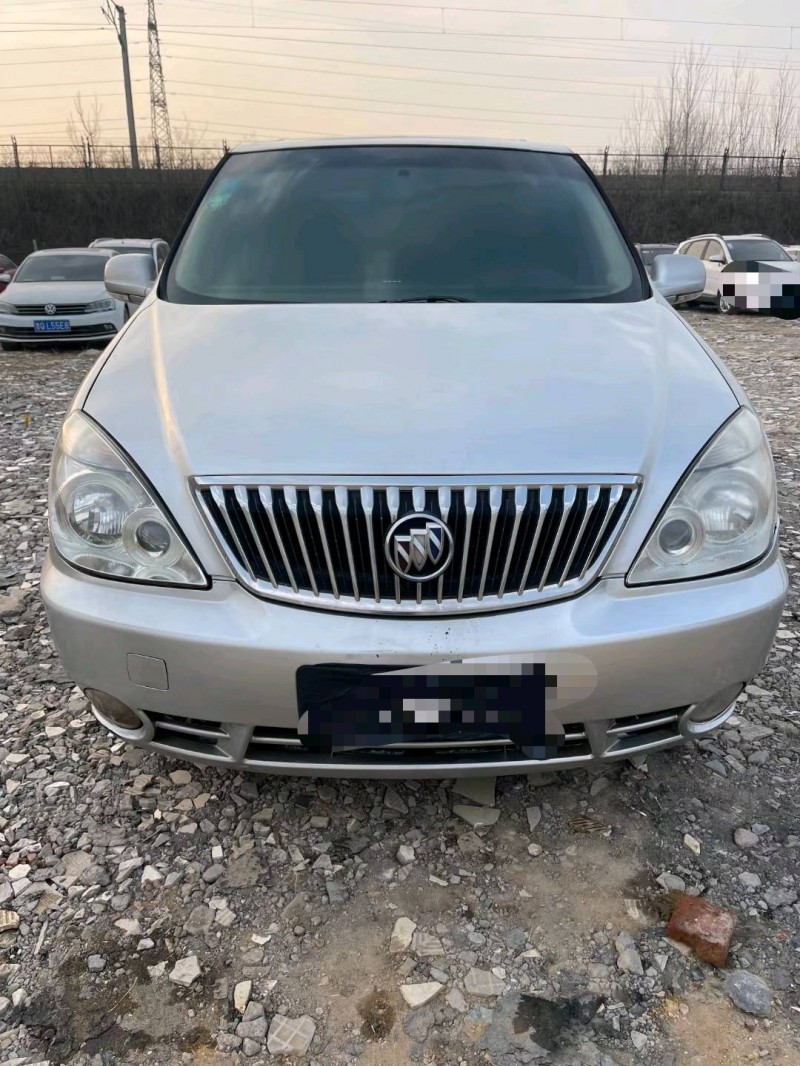 临沂13年别克GL81