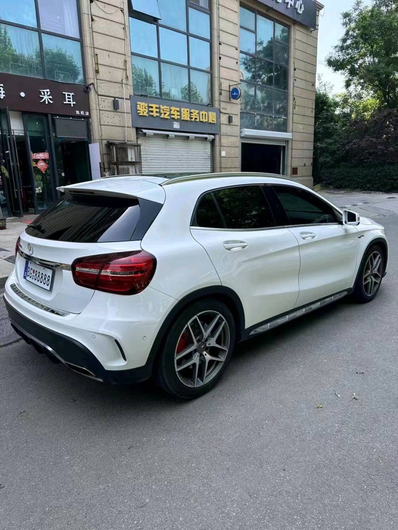 济南18年奔驰AMG7