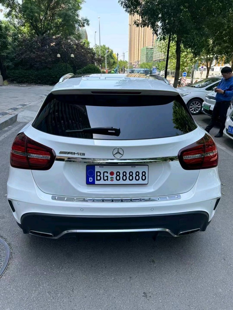 济南18年奔驰AMG9