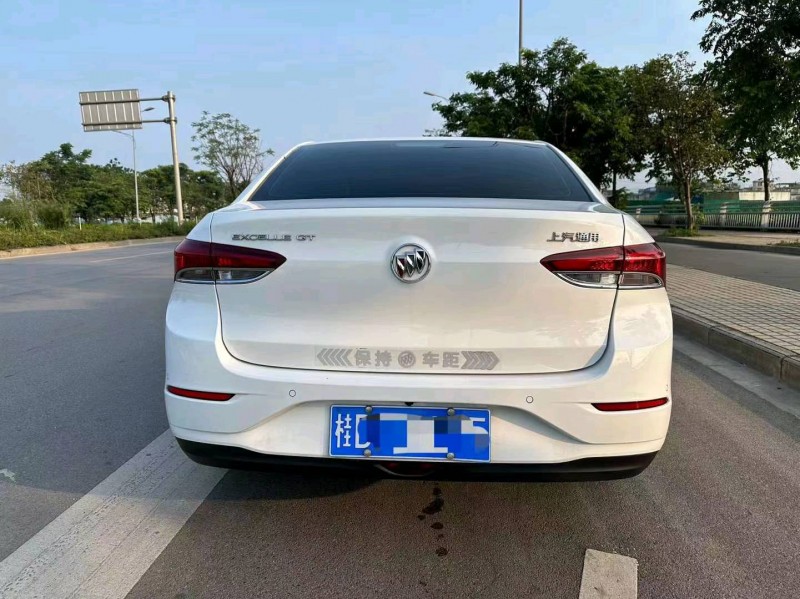 梧州21年别克英朗2