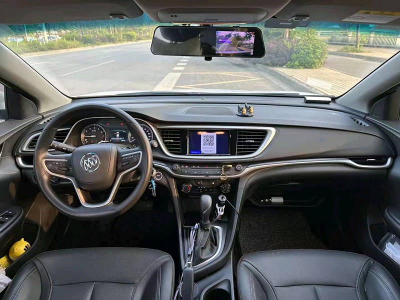 梧州21年别克英朗7