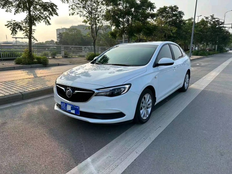 梧州21年别克英朗9