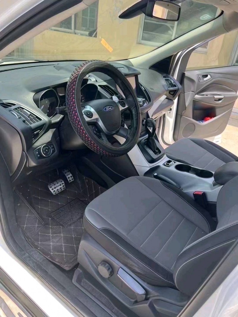 东营14年福特翼虎5