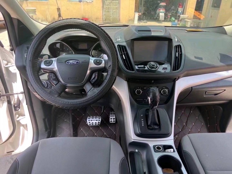 东营14年福特翼虎6