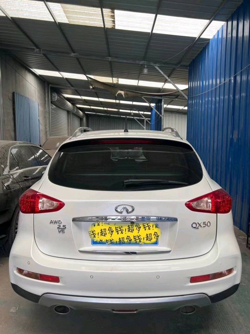 邢台17年英菲尼迪QX508
