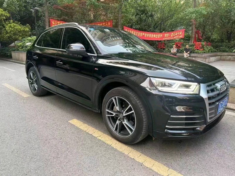 重庆19年奥迪Q53