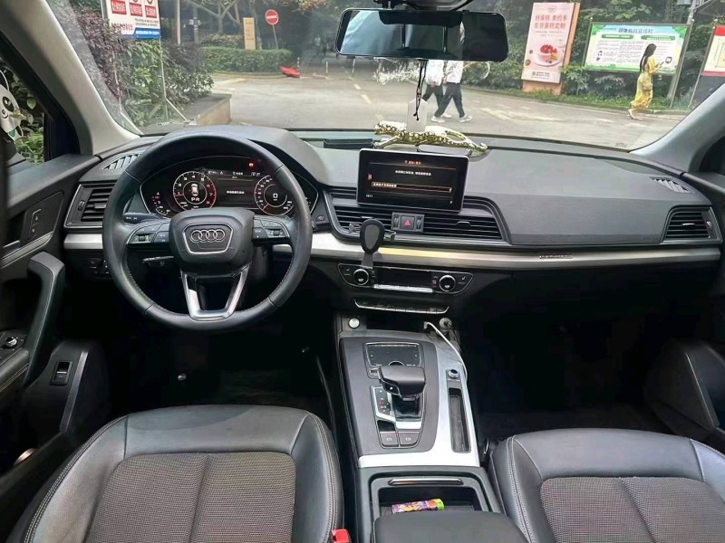 重庆19年奥迪Q57