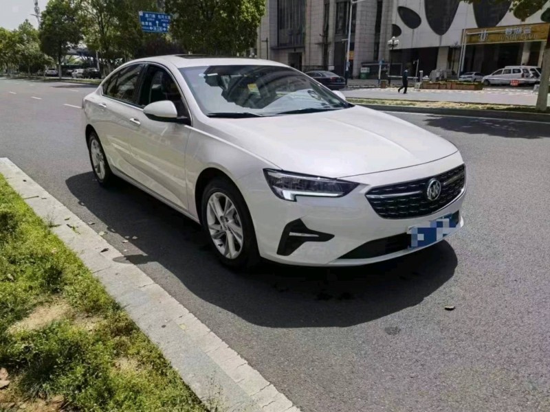 淮南23年别克君威2