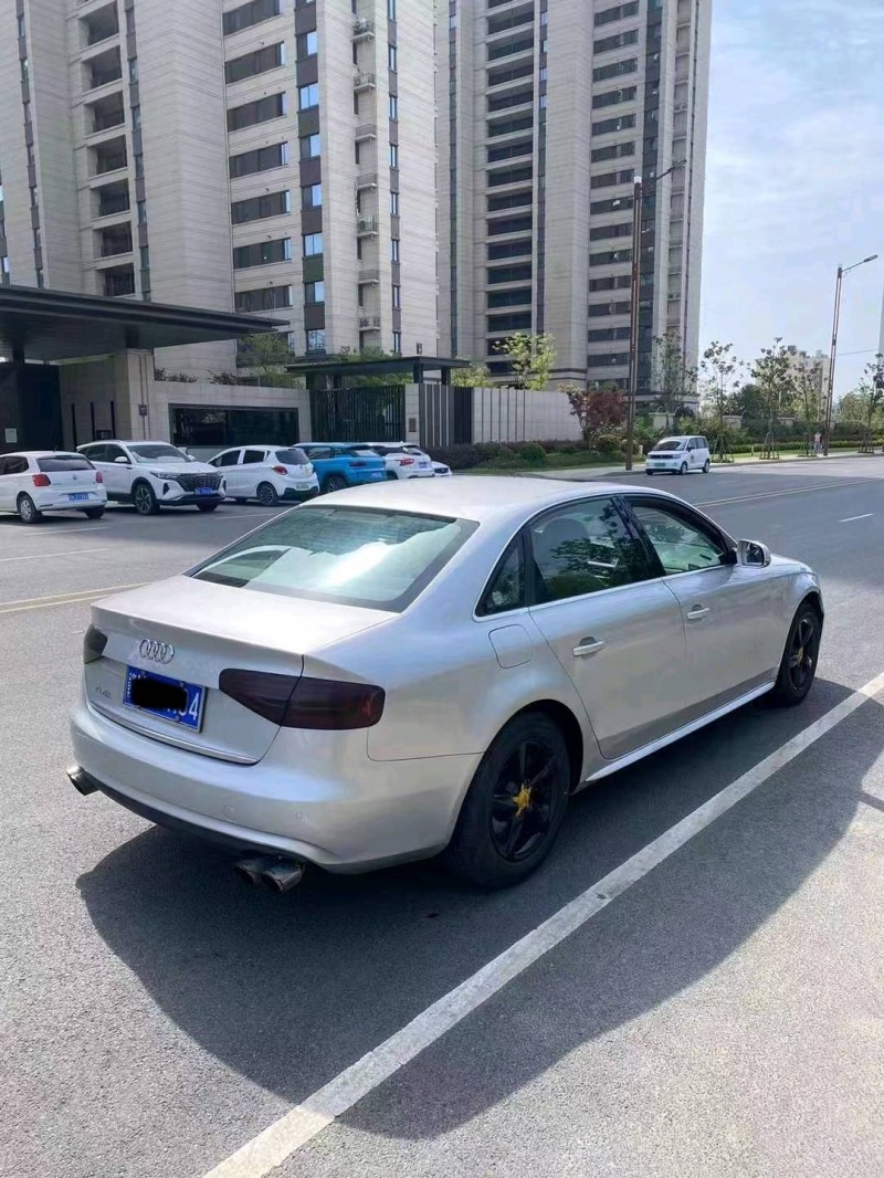 淮南13年奥迪A4L5