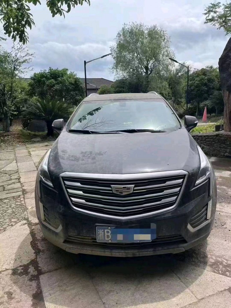 嘉兴19年凯迪拉克XT51