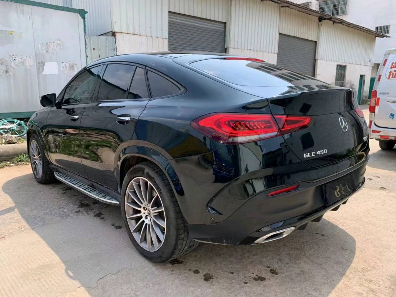 广州22年奔驰GLE8