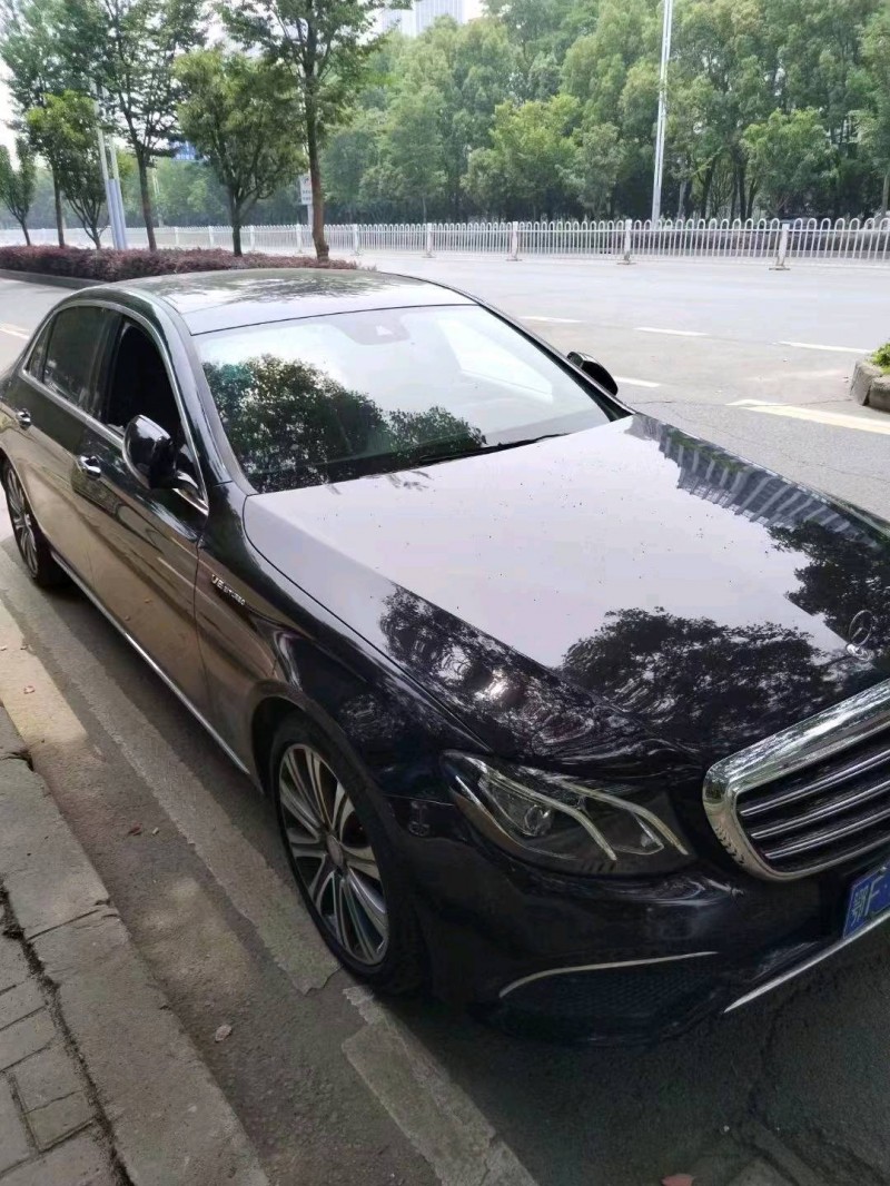 宜昌17年奔驰E2