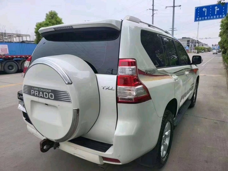 宜昌15年丰田普拉多3