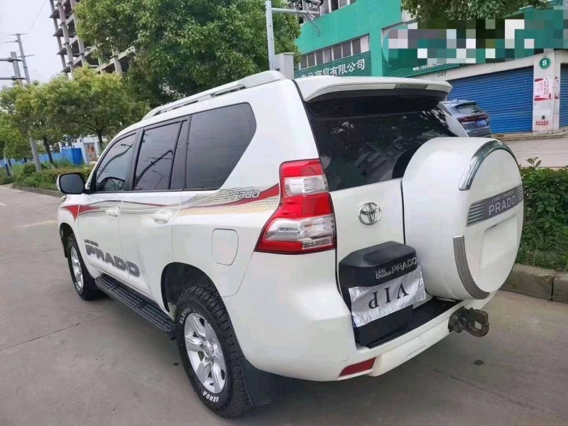 宜昌15年丰田普拉多5