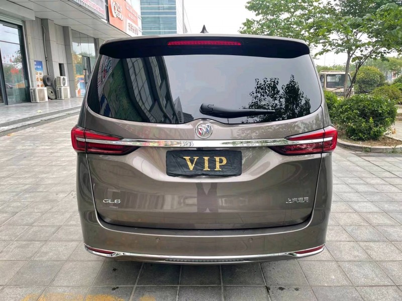 济宁22年别克GL89