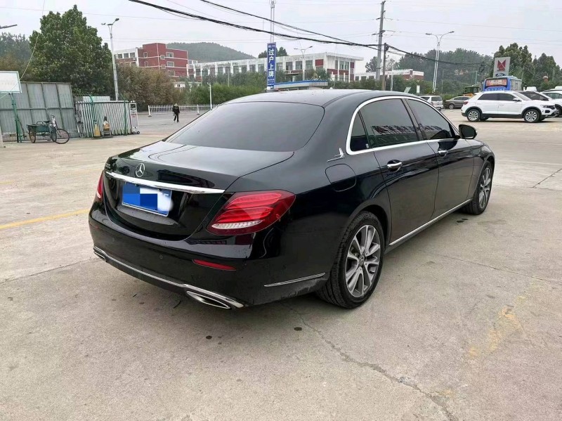 东营18年奔驰E9