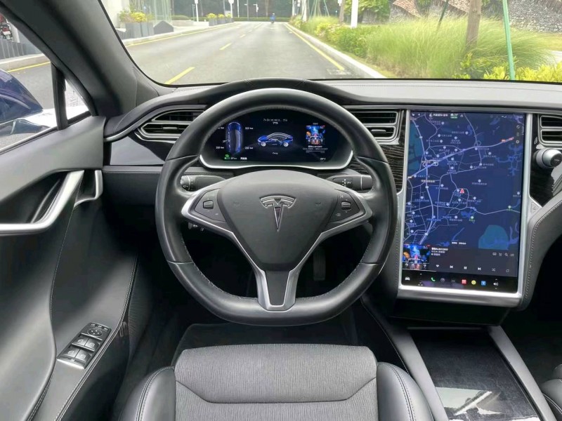广州17年特斯拉MODEL S6