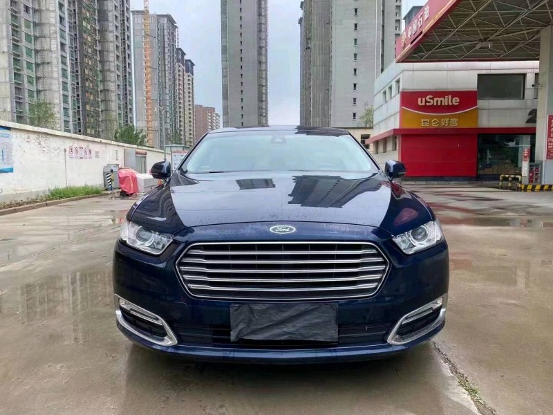 邢台18年福特金牛座1