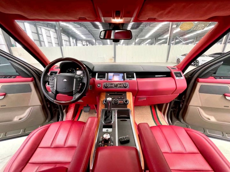 临沂11年路虎揽胜运动4