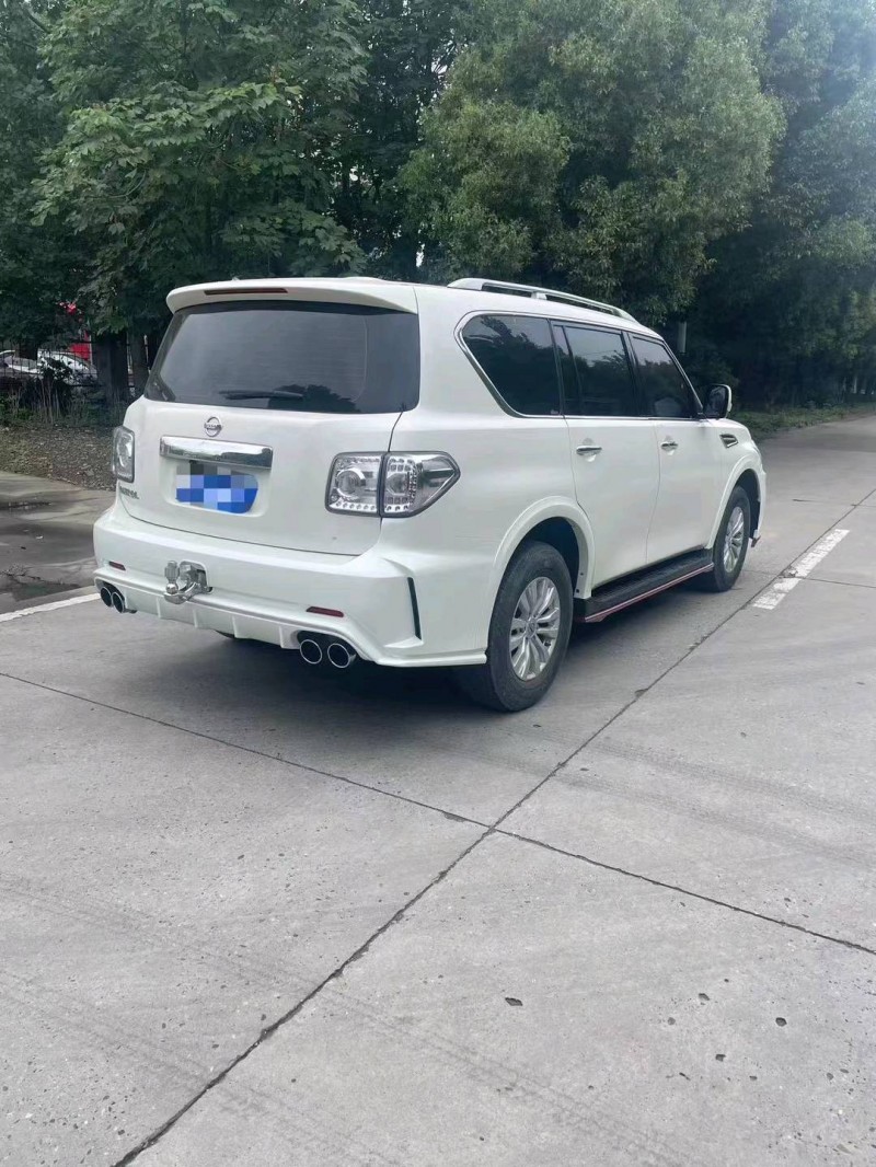 苏州19年日产途乐3