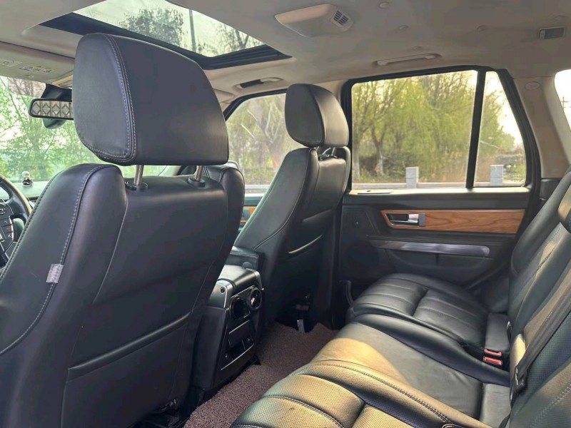 徐州12年路虎揽胜运动7