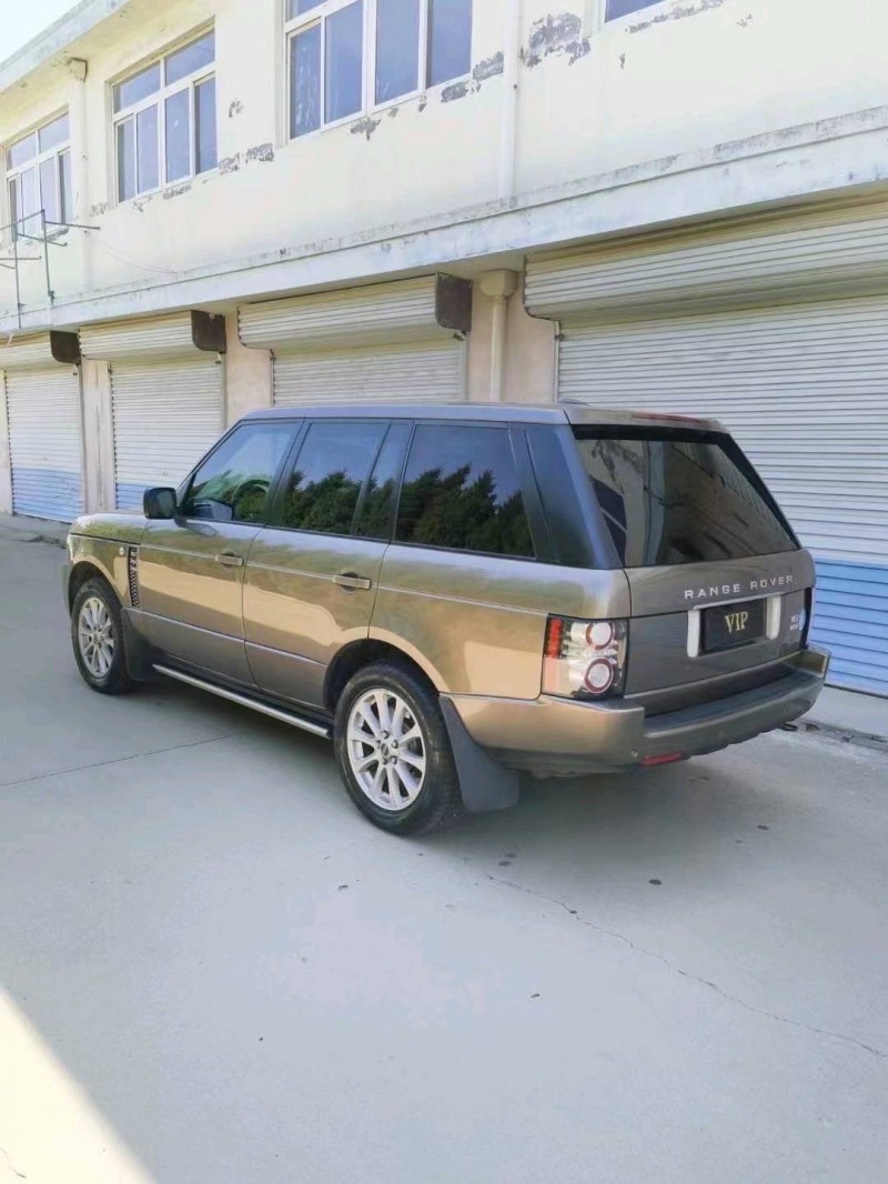 济南13年路虎揽胜行政3