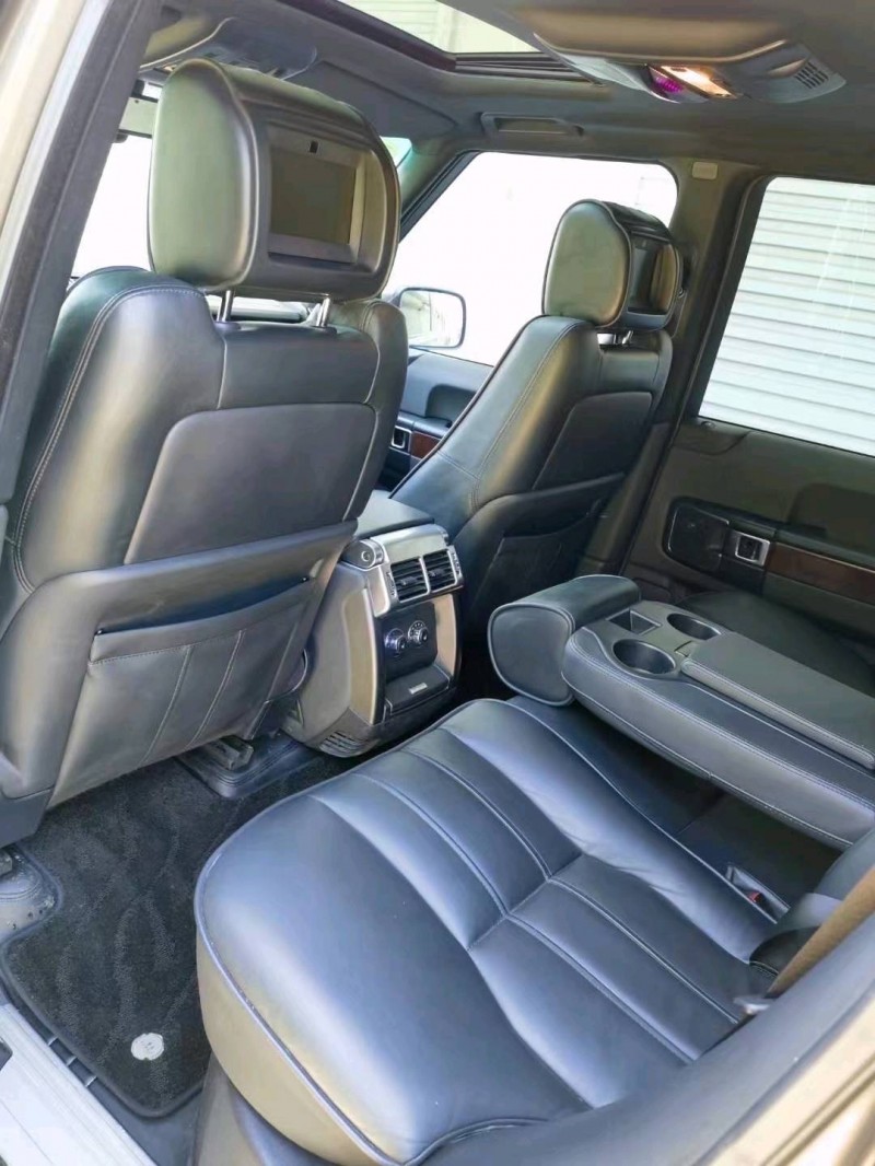 济南13年路虎揽胜行政6