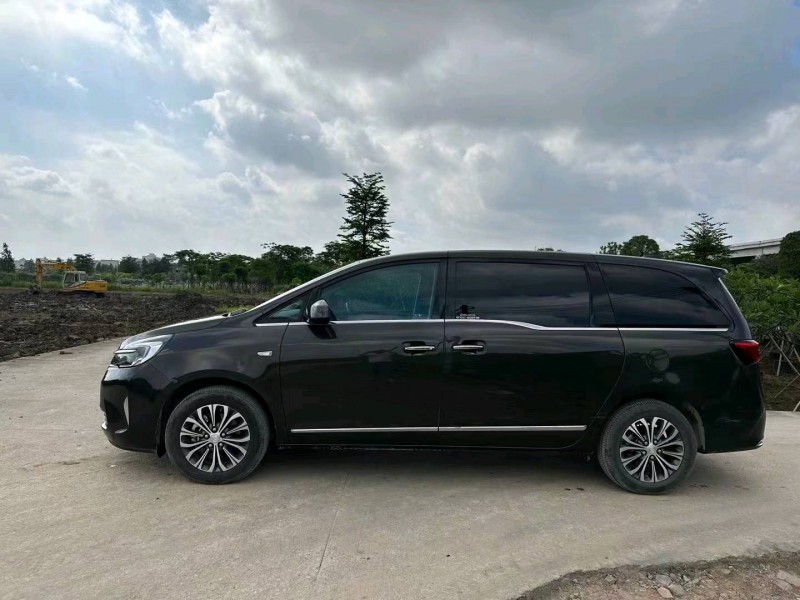 汕头22年别克GL86