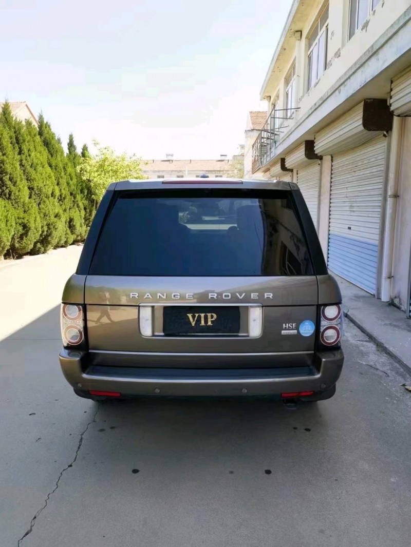 济南13年路虎揽胜行政9