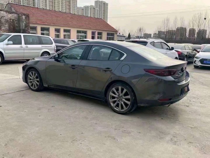 济南20年马自达昂克赛拉3