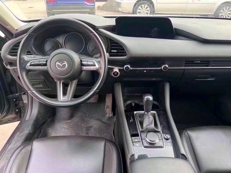 济南20年马自达昂克赛拉7