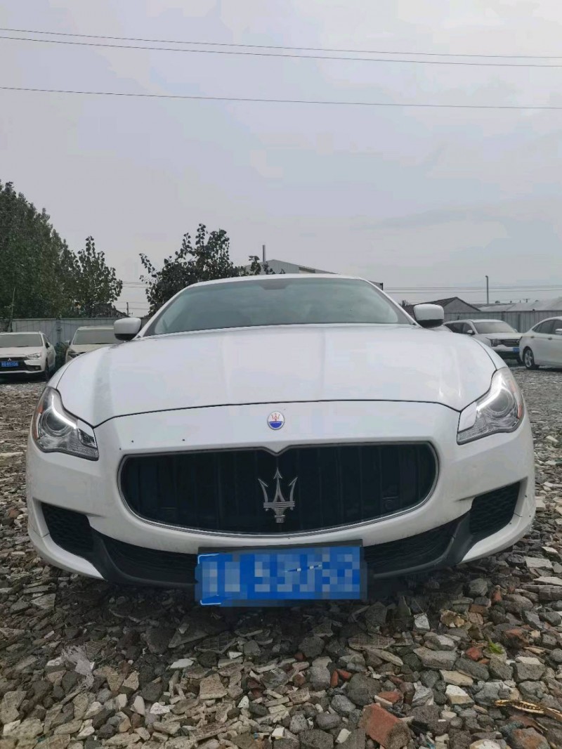 济南17年玛莎拉蒂总裁1