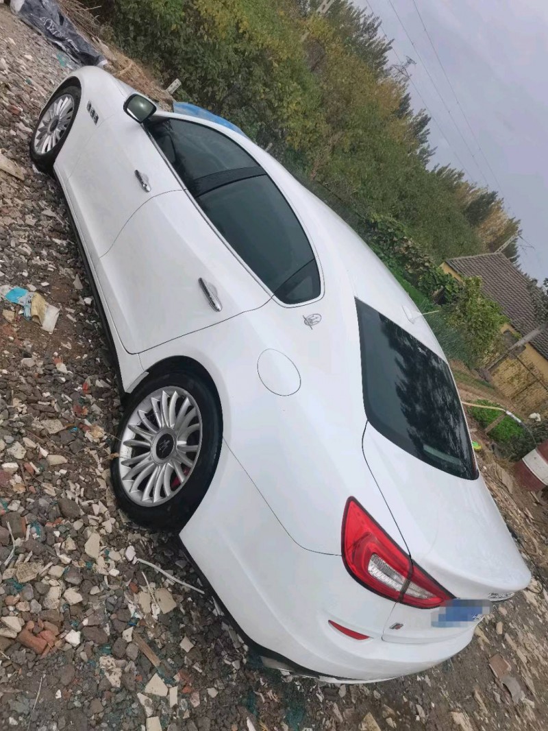 济南17年玛莎拉蒂总裁8