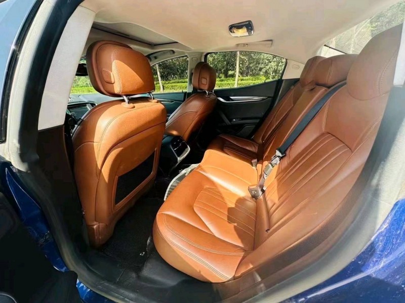 济南17年玛莎拉蒂Ghibli7