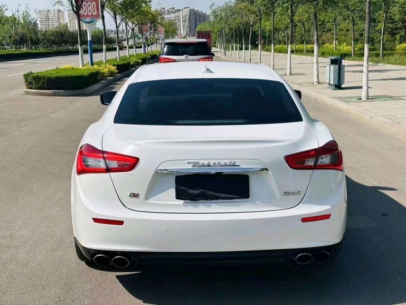 济南17年玛莎拉蒂Ghibli9