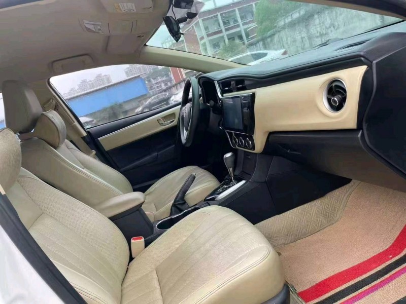 宜昌18年丰田卡罗拉3