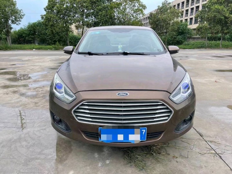 常州18年福特福克斯1