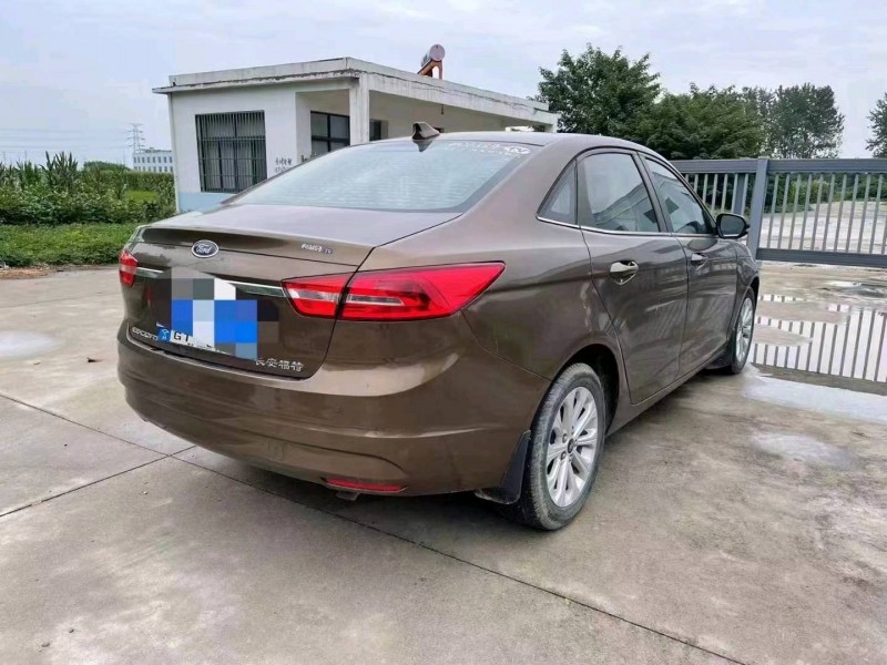 常州18年福特福克斯4