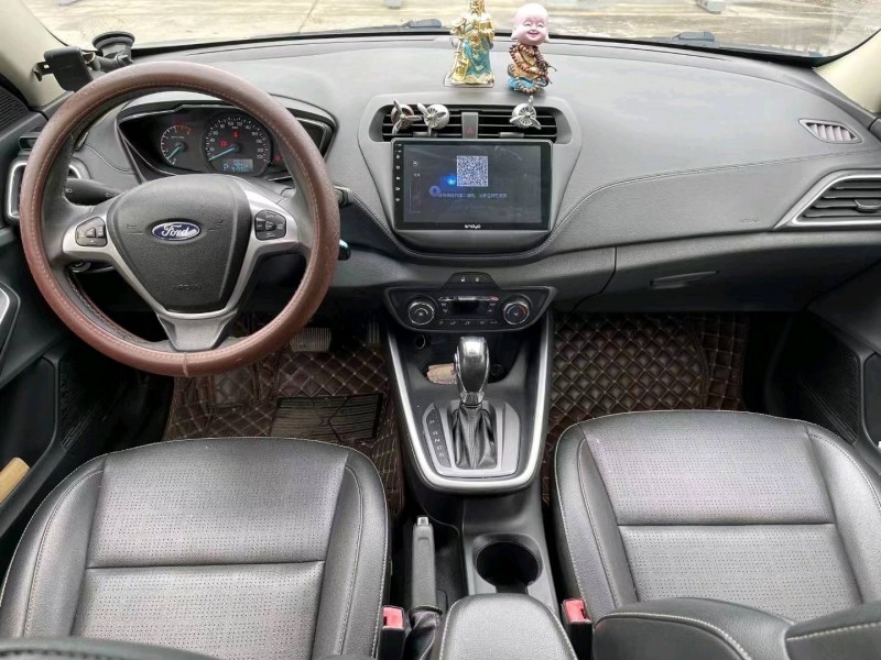 常州18年福特福克斯8