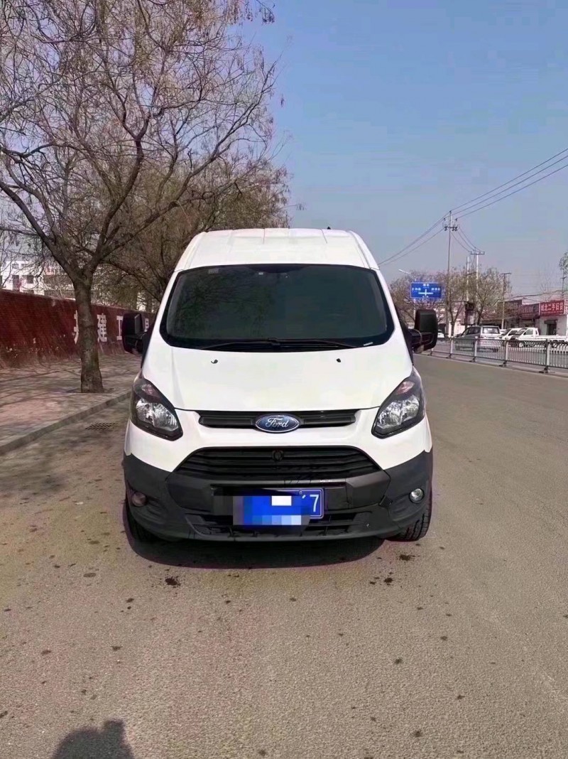 东营17年福特全顺1