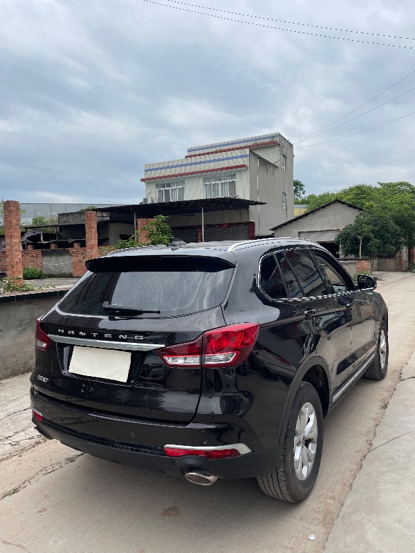 樂山18年漢騰汽車X76