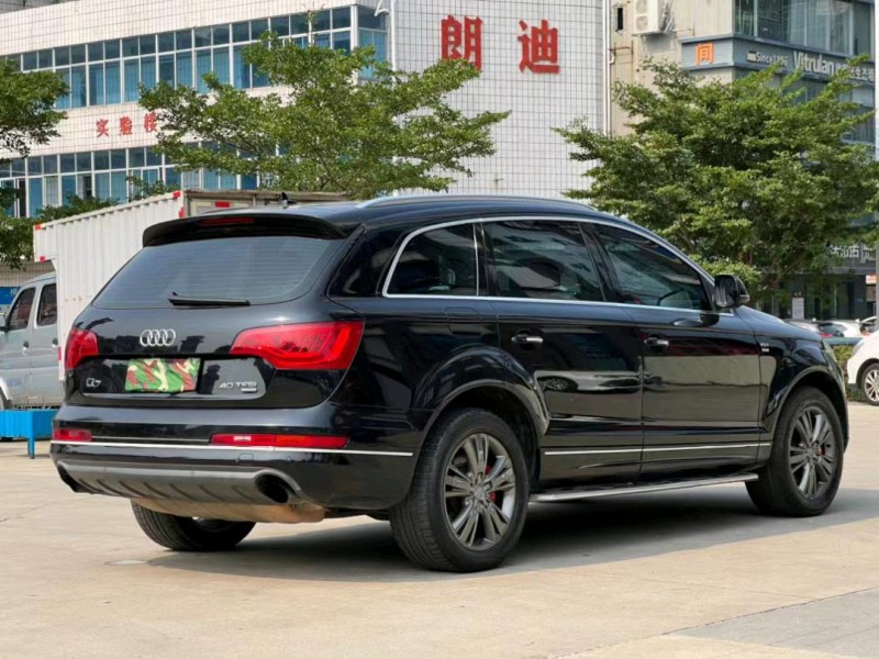 东莞10年奥迪Q77