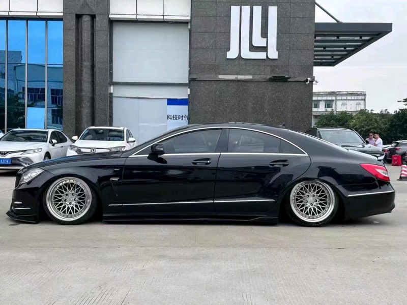 东莞14年奔驰CLS4