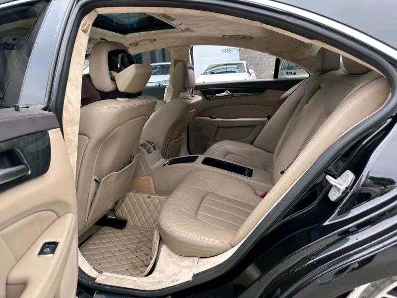 东莞14年奔驰CLS5