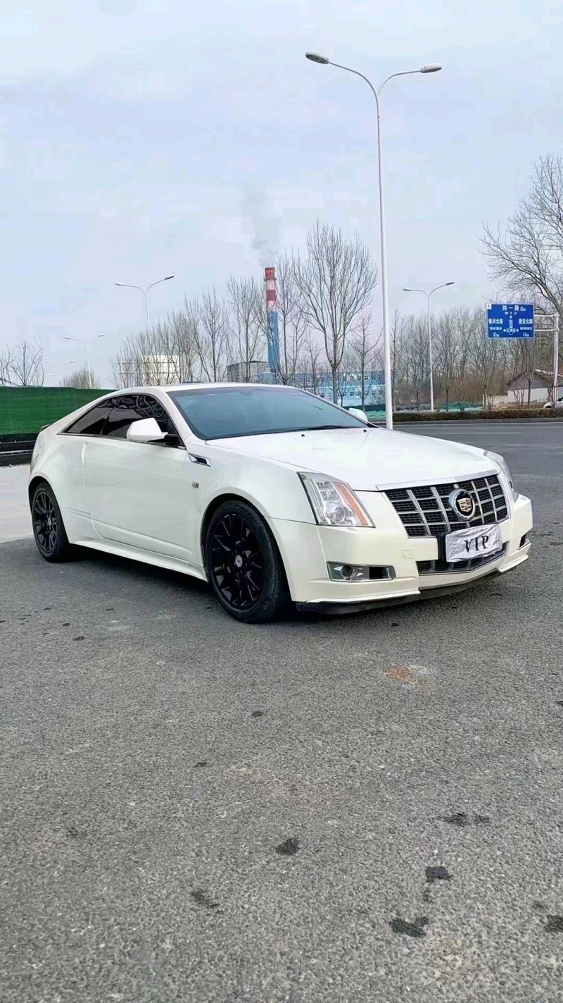 廊坊12年凯迪拉克CTS3